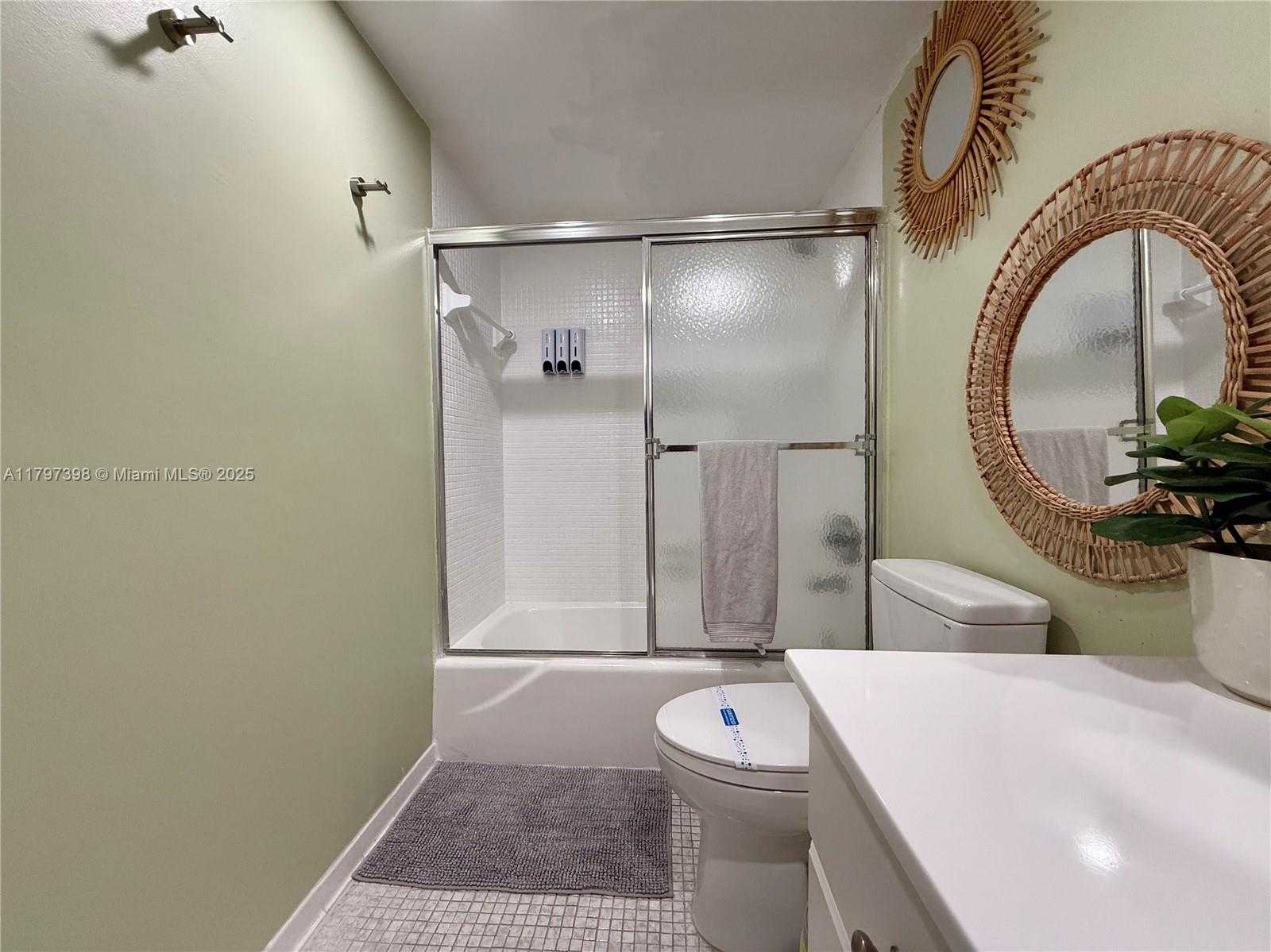 Small Image of 19370 COLLINS AVE #1214, Sunny Isles Beach Number 26