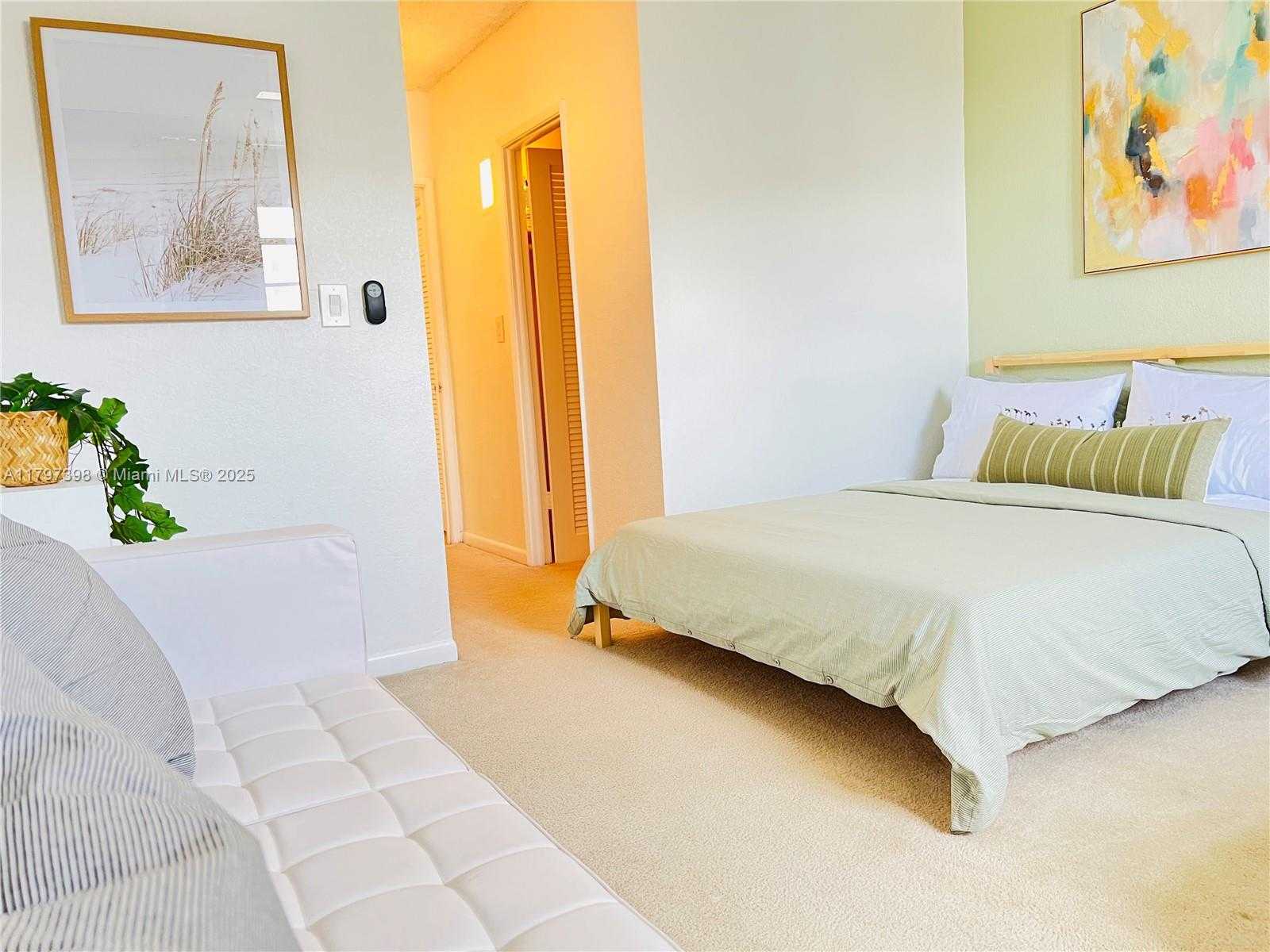 Small Image of 19370 COLLINS AVE #1214, Sunny Isles Beach Number 57