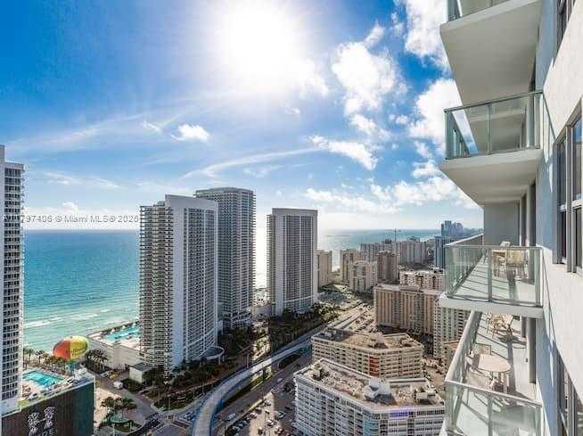 Small Image of 4010 SOUTH OCEAN DR #T3501, Hollywood Number 11