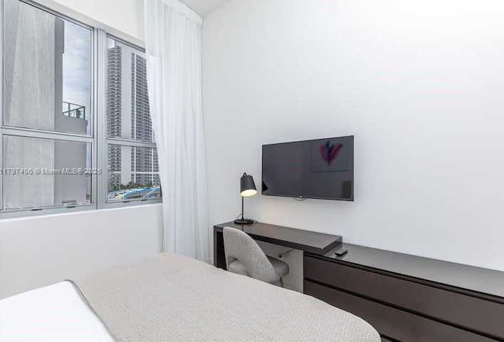 Small Image of 4010 SOUTH OCEAN DR #T3501, Hollywood Number 41