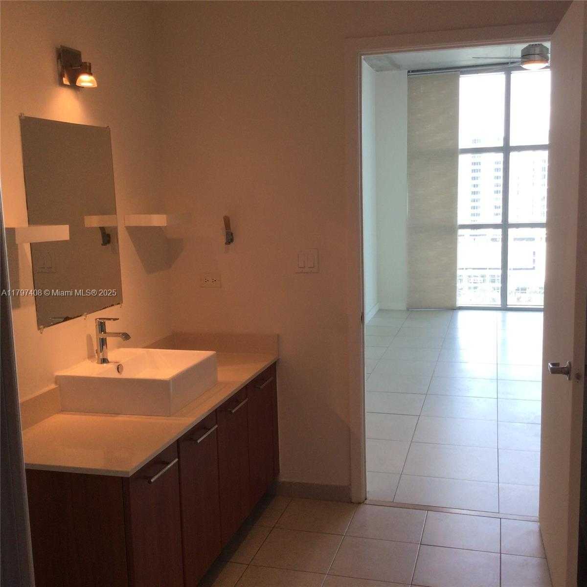 Small Image of 3301 NORTH EAST 1ST AVE #H1411, Miami Number 12