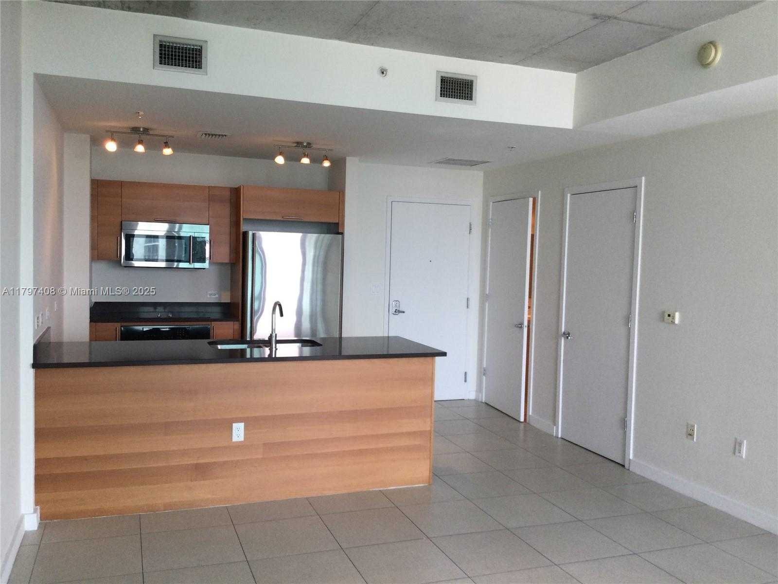 Small Image of 3301 NORTH EAST 1ST AVE #H1411, Miami Number 3