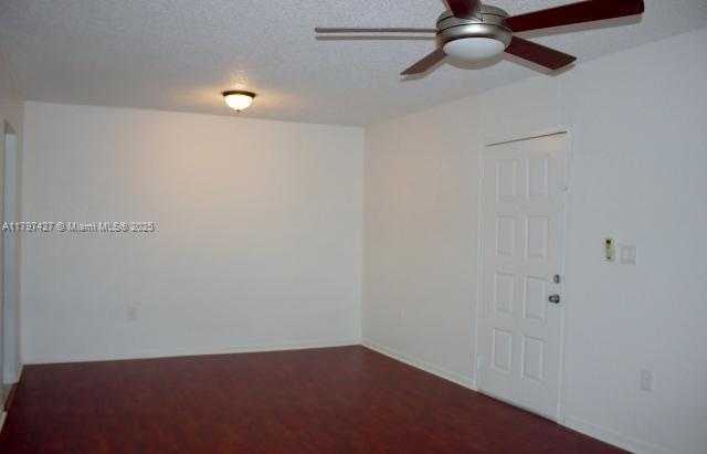 Small Image of 7405 SOUTH WEST 152 AV #3-206, Miami Number 7