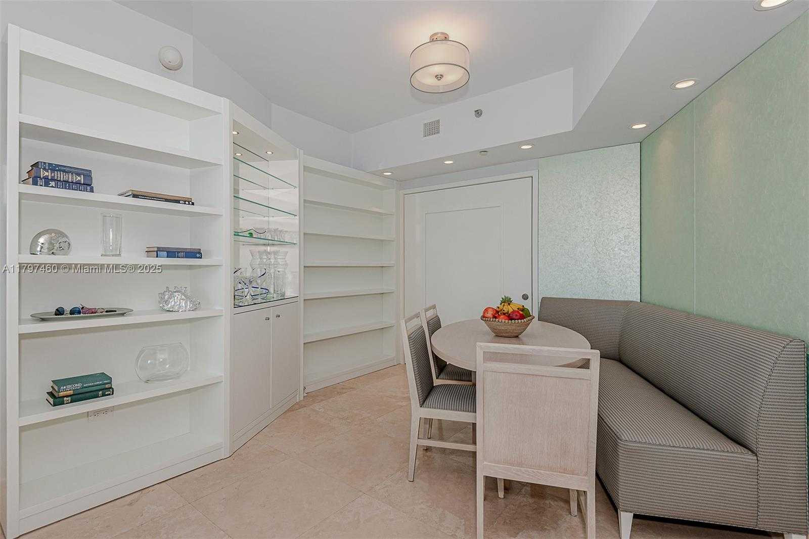 Small Image of 1000 SOUTH POINTE DRIVE #905, Miami Beach Number 18