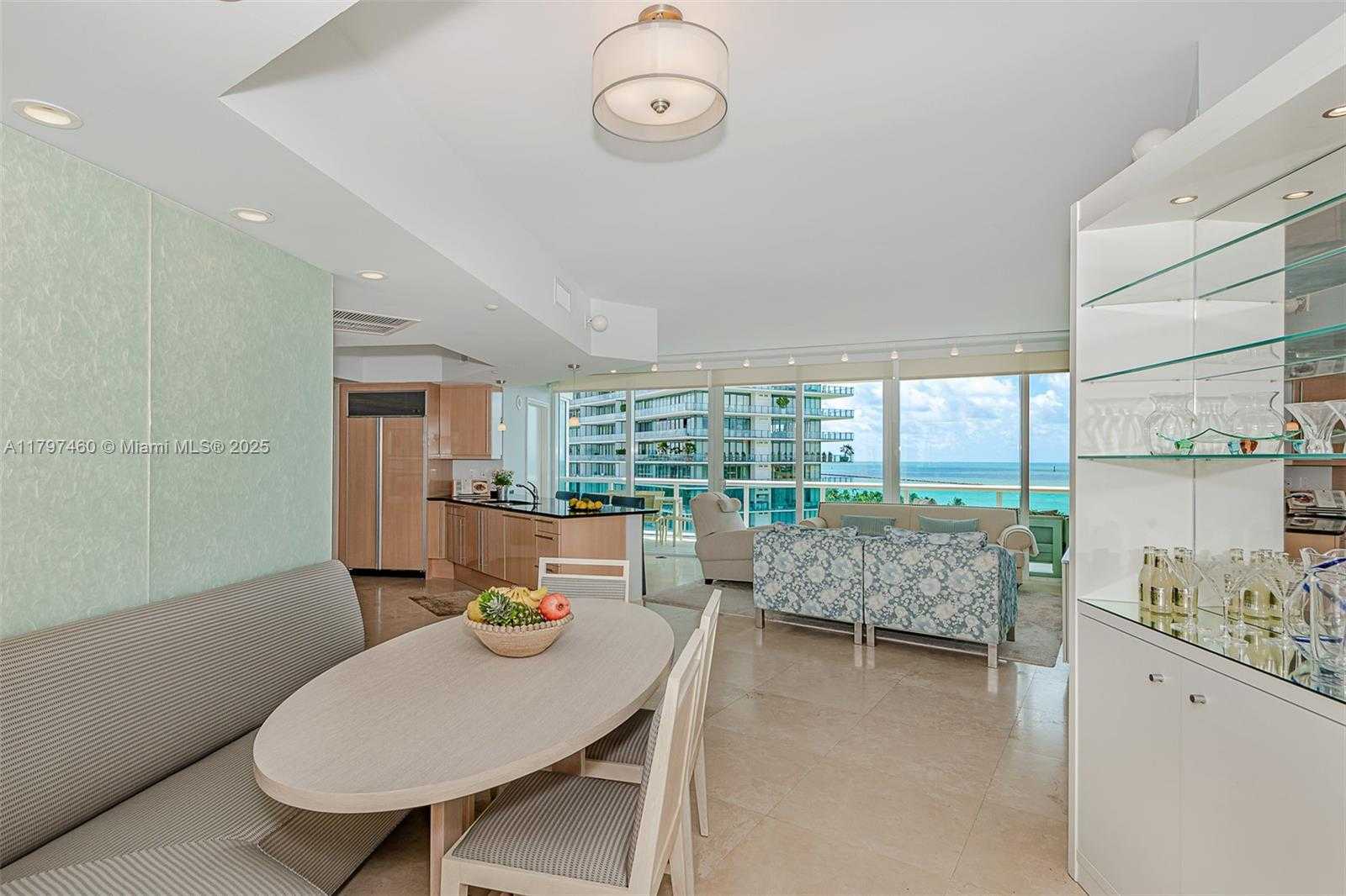 Small Image of 1000 SOUTH POINTE DRIVE #905, Miami Beach Number 7