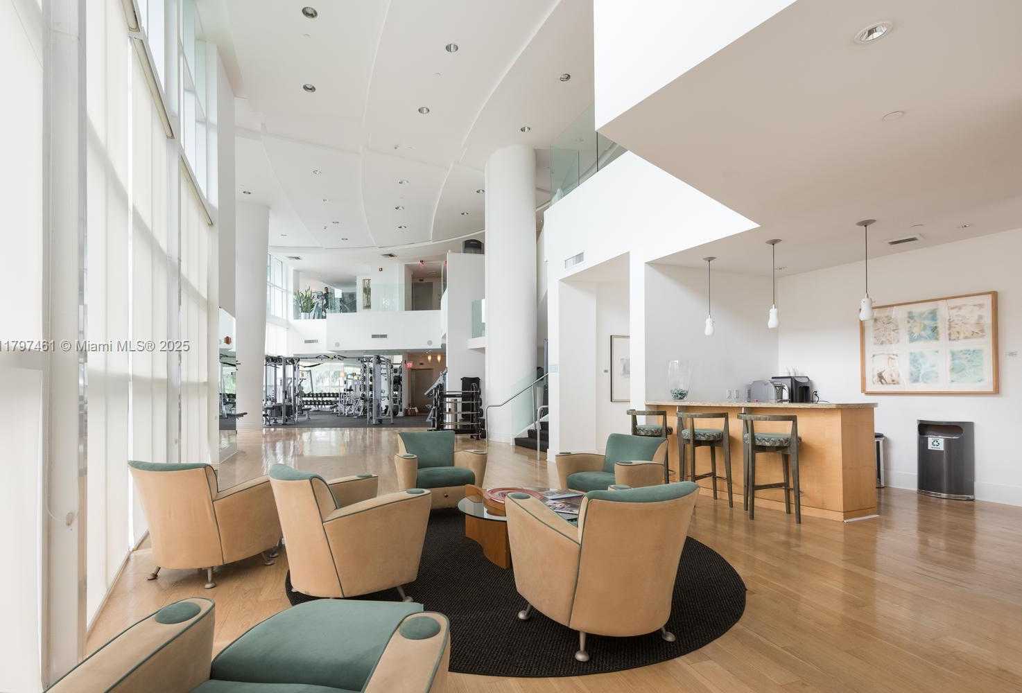 Small Image of 1000 SOUTH POINTE DR #906, Miami Beach Number 35