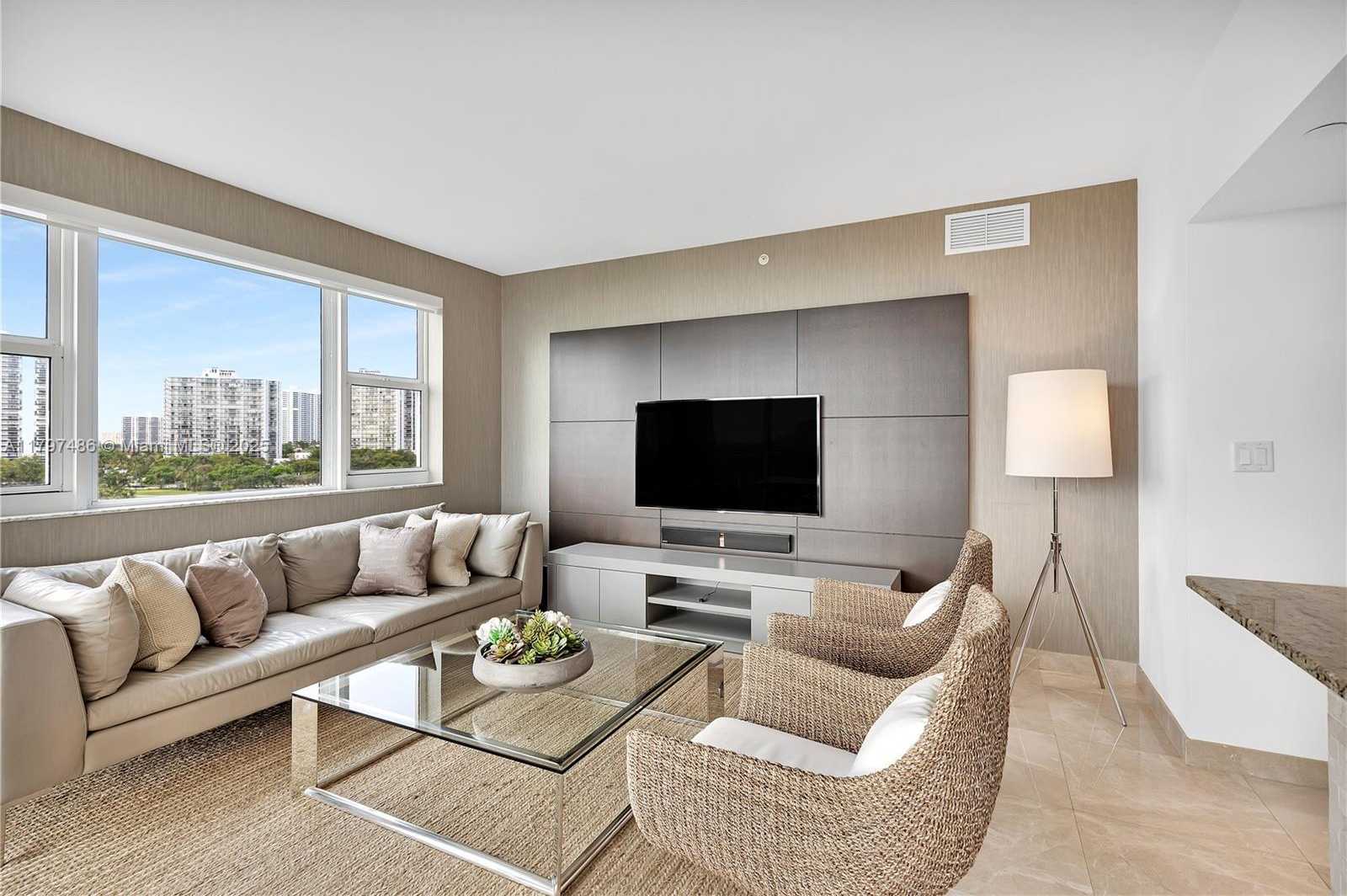 Small Image of 20000 EAST COUNTRY CLUB DR #708, Aventura Number 10