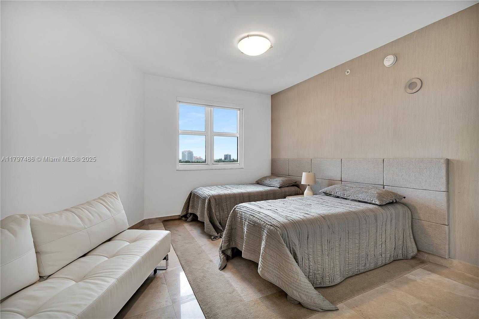 Small Image of 20000 EAST COUNTRY CLUB DR #708, Aventura Number 30
