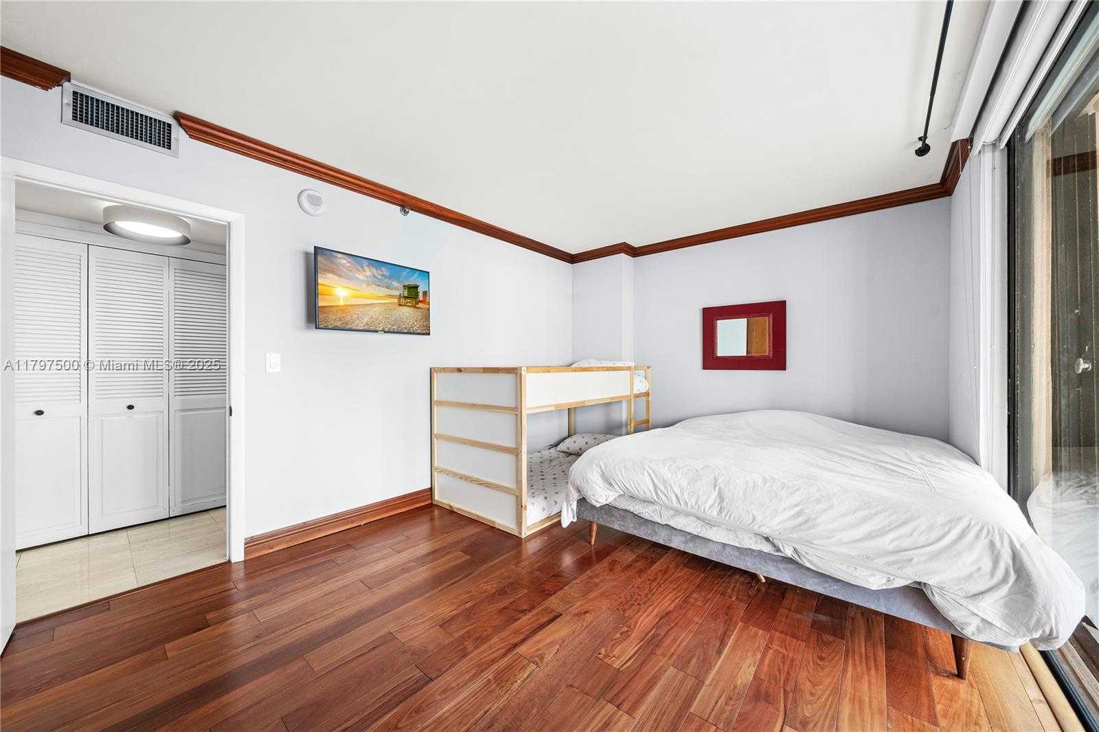 Small Image of 10175 COLLINS AVE #307, Bal Harbour Number 10