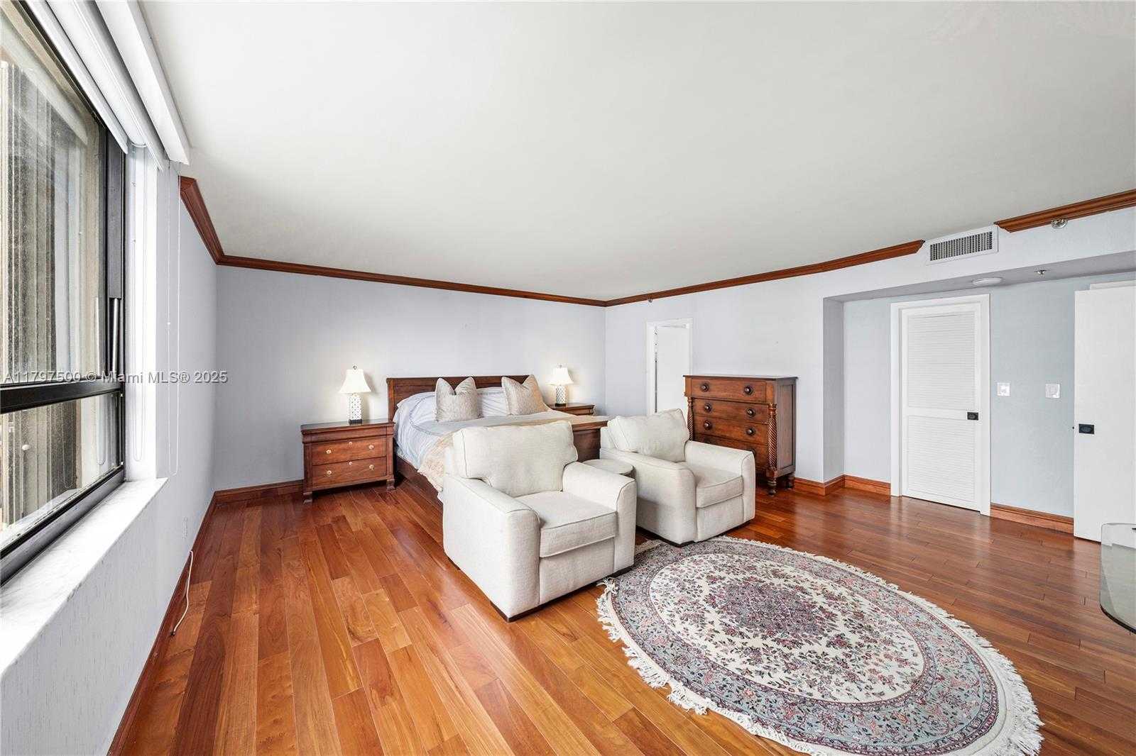Small Image of 10175 COLLINS AVE #307, Bal Harbour Number 8
