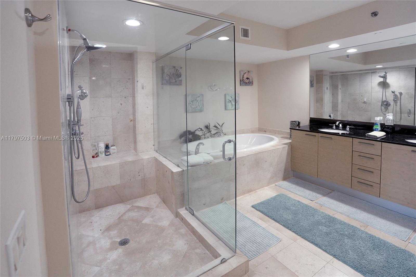 Small Image of 1830 SOUTH OCEAN DR #4111, Hallandale Beach Number 20