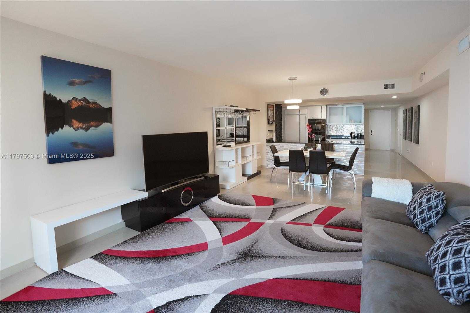 Small Image of 1830 SOUTH OCEAN DR #4111, Hallandale Beach Number 3