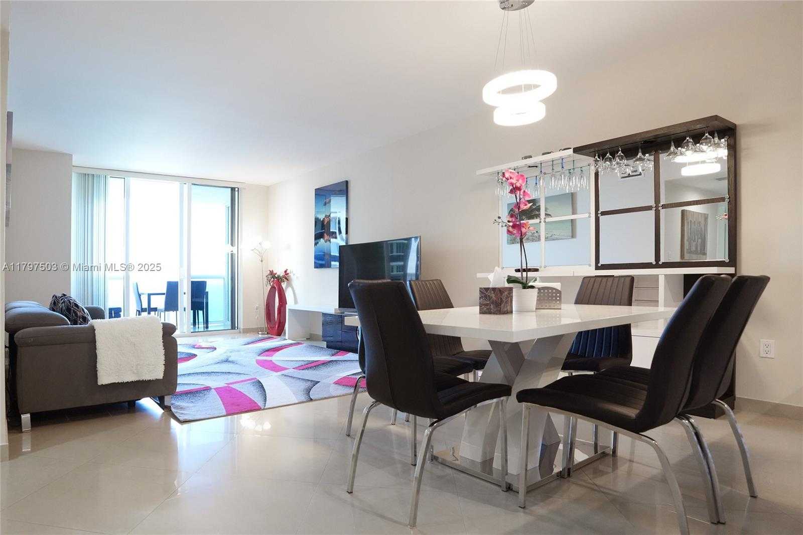 Small Image of 1830 SOUTH OCEAN DR #4111, Hallandale Beach Number 5
