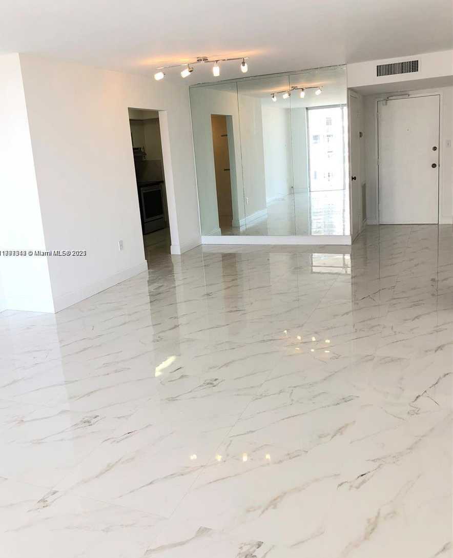 Small Image of 18021 BISCAYNE BLVD #902, Aventura Number 14