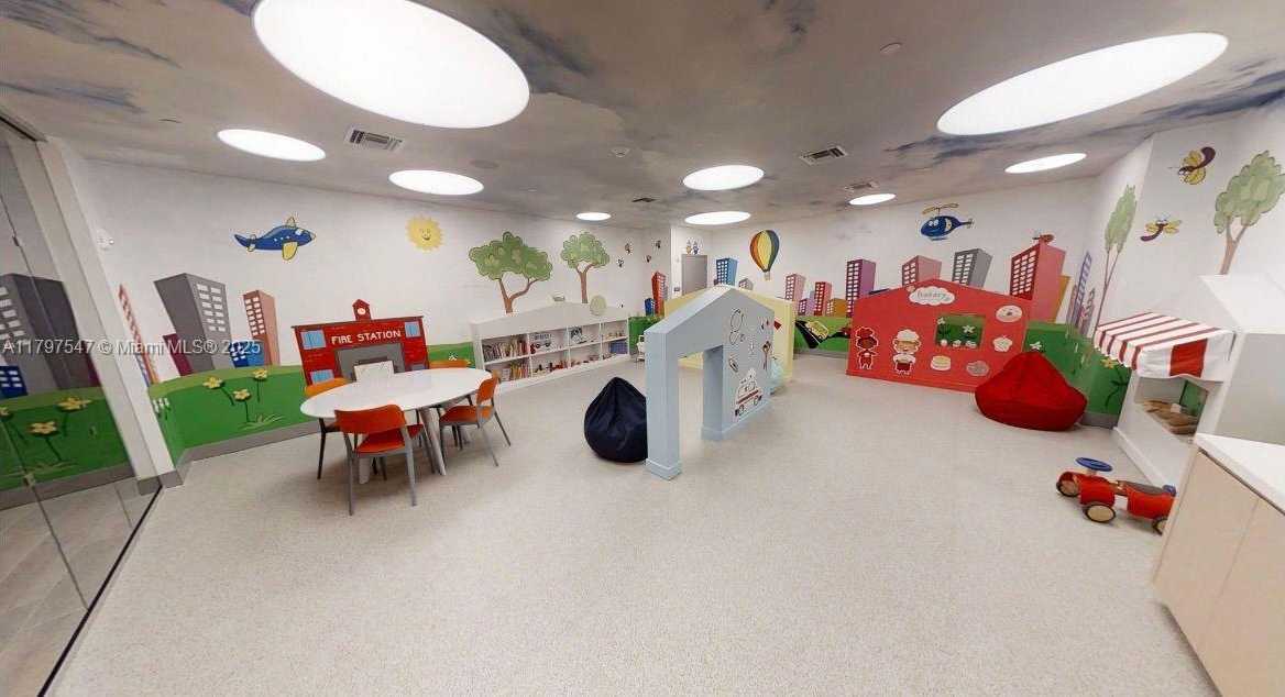 Small Image of 5350 NORTH WEST 84TH AVE #512, Doral Number 28