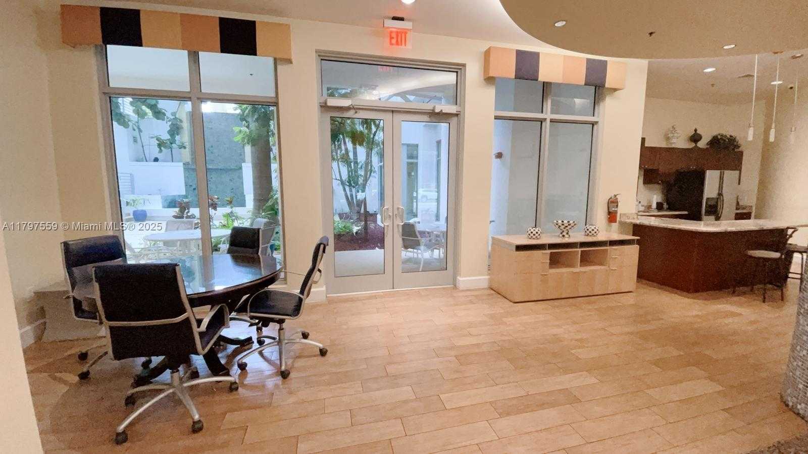 Small Image of 1830 RADIUS DR #801, Hollywood Number 15
