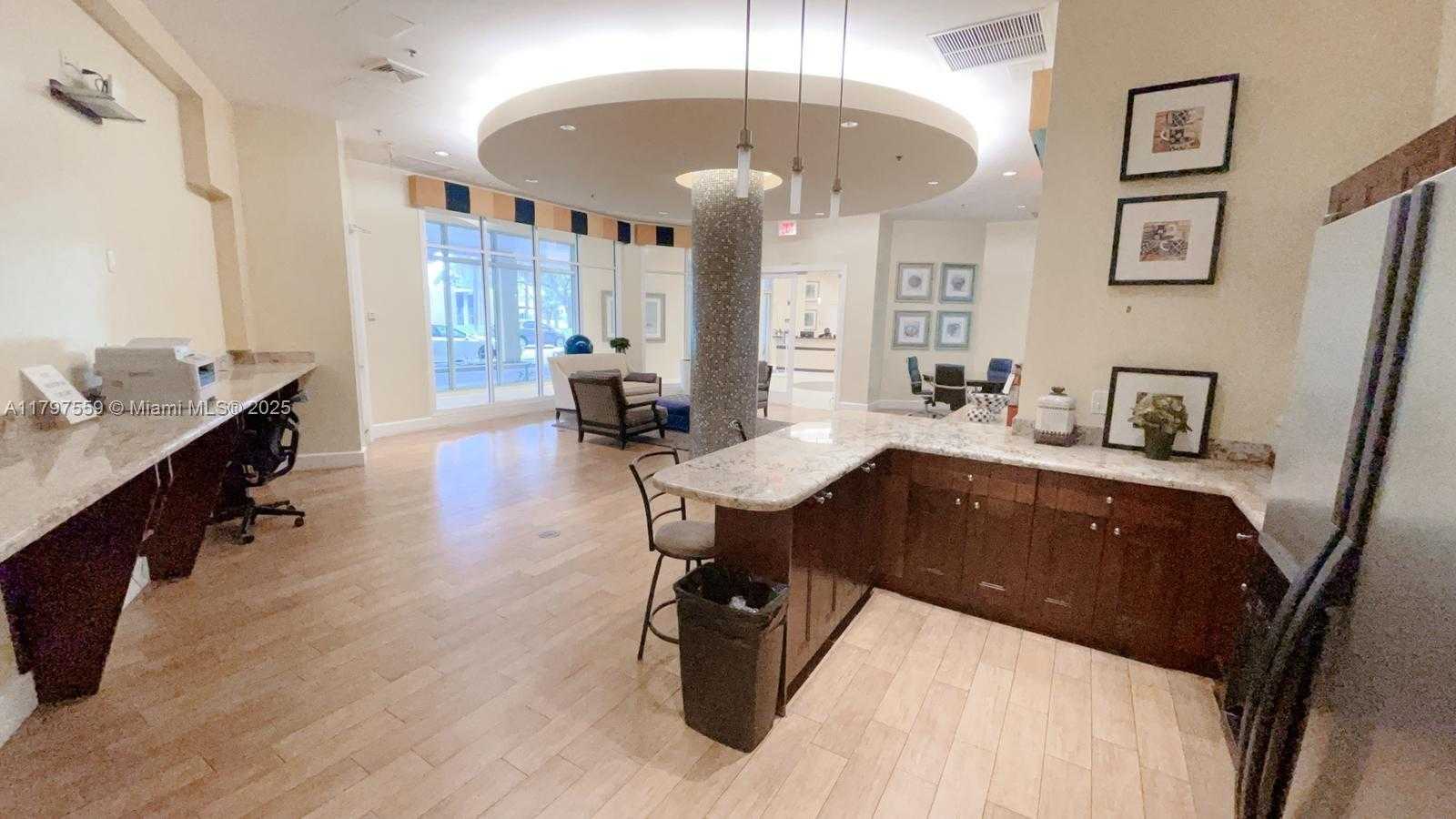 Small Image of 1830 RADIUS DR #801, Hollywood Number 17