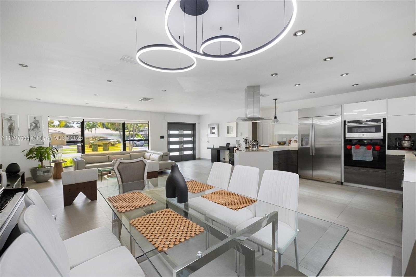 Small Image of 20375 NORTH EAST 22ND PL, Miami Number 20