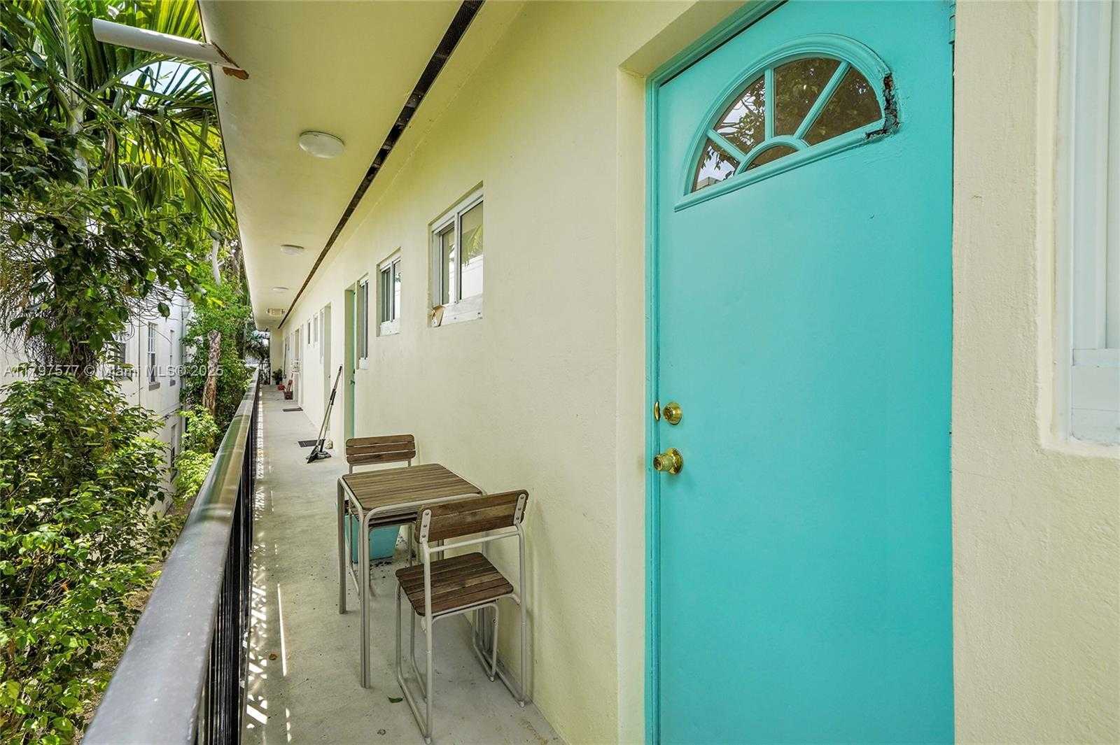 Small Image of 1135 EUCLID AVE #207, Miami Beach Number 24
