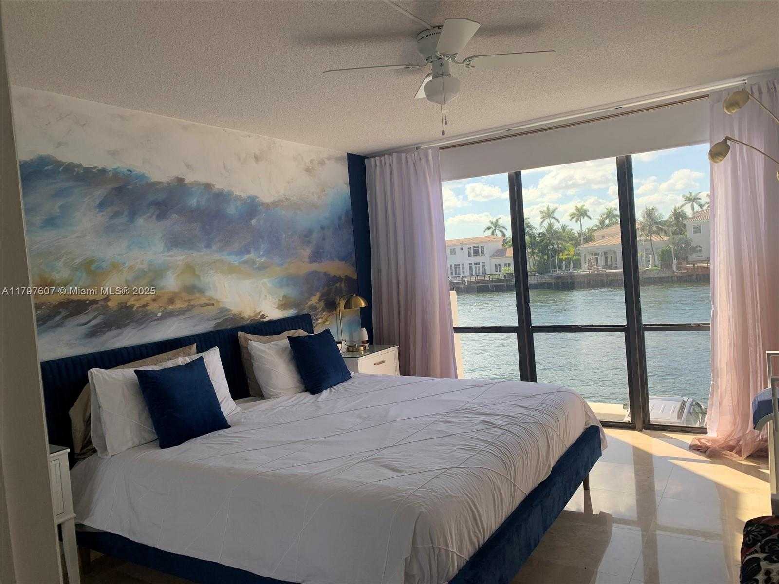 Small Image of 1500 SOUTH OCEAN DR #2E, Hollywood Number 21