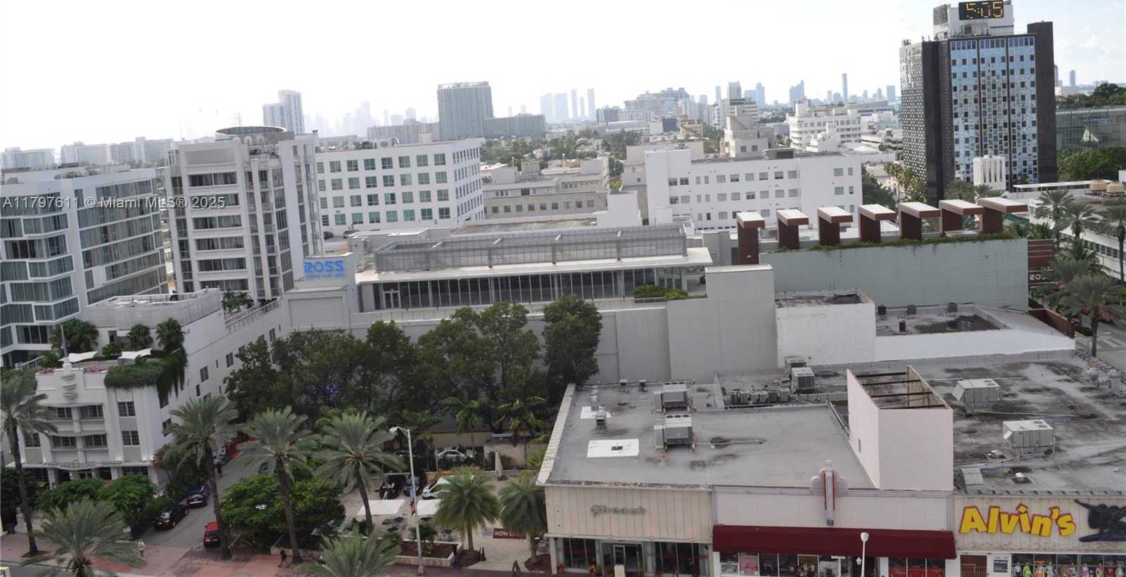 Small Image of 100 LINCOLN RD #1220, Miami Beach Number 7