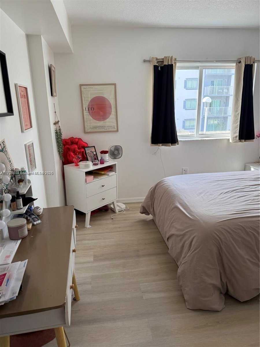 Small Image of 2415 NORTH WEST 16 ST RD #315, Miami Number 15