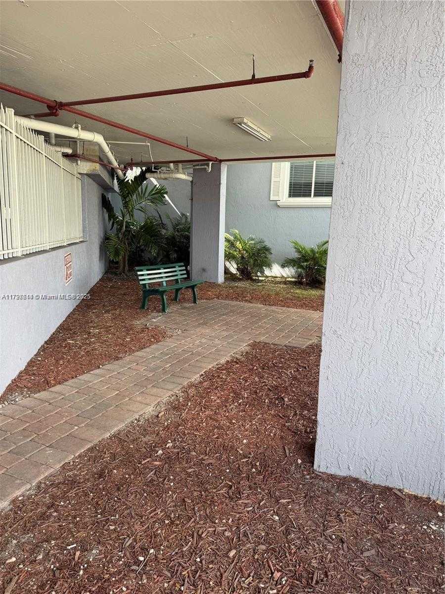 Small Image of 2415 NORTH WEST 16 ST RD #315, Miami Number 2