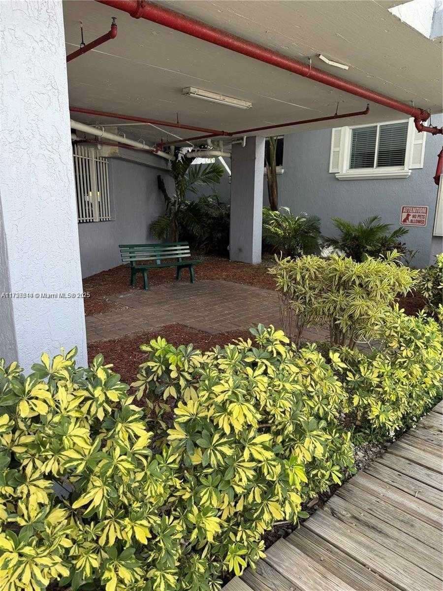 Small Image of 2415 NORTH WEST 16 ST RD #315, Miami Number 3