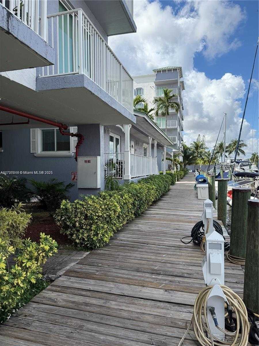 Small Image of 2415 NORTH WEST 16 ST RD #315, Miami Number 5