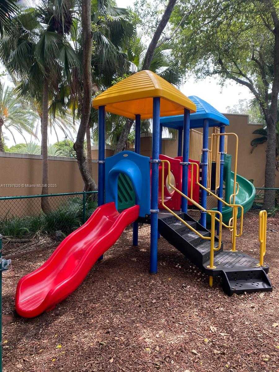 Small Image of 19501 EAST COUNTRY CLUB DR #9601, Aventura Number 14