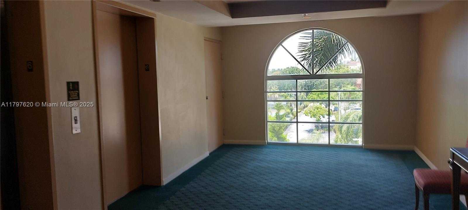 Small Image of 19501 EAST COUNTRY CLUB DR #9601, Aventura Number 8