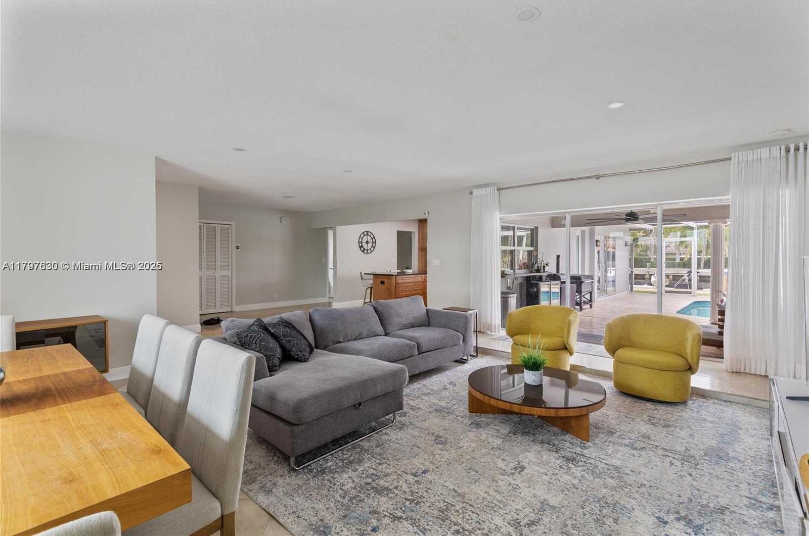 Small Image of 608 1ST KEY DR, Fort Lauderdale Number 15