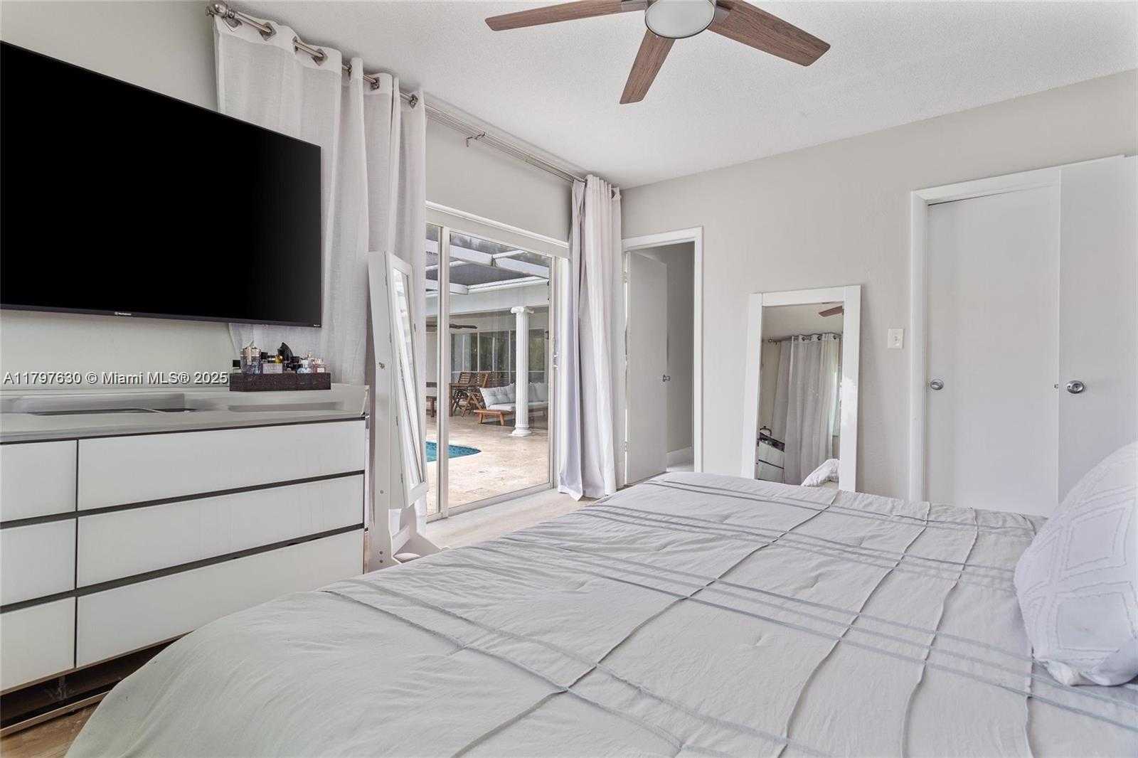 Small Image of 608 1ST KEY DR, Fort Lauderdale Number 22