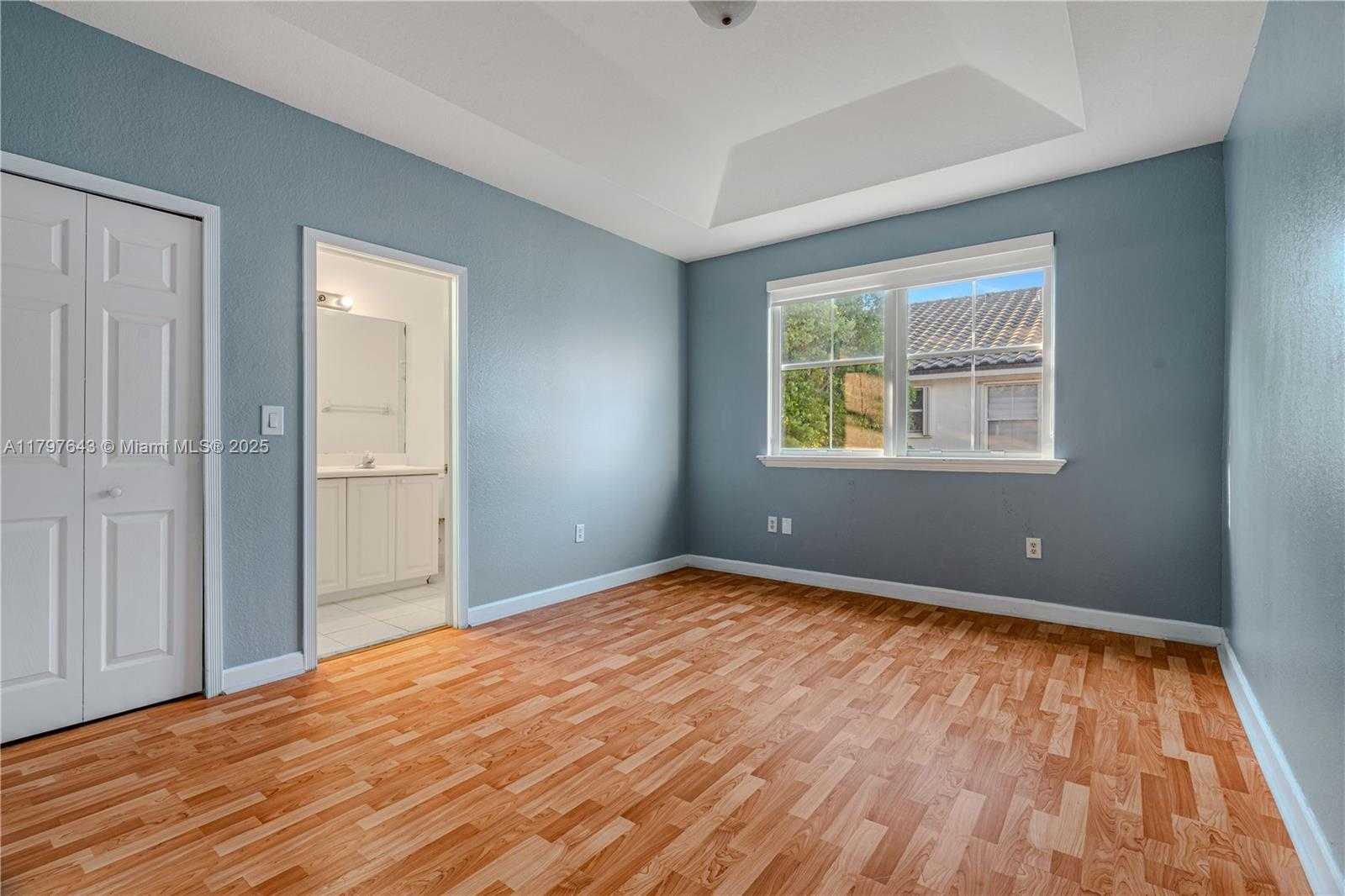 Small Image of 5460 NORTH WEST 107TH AVE #111, Doral Number 17