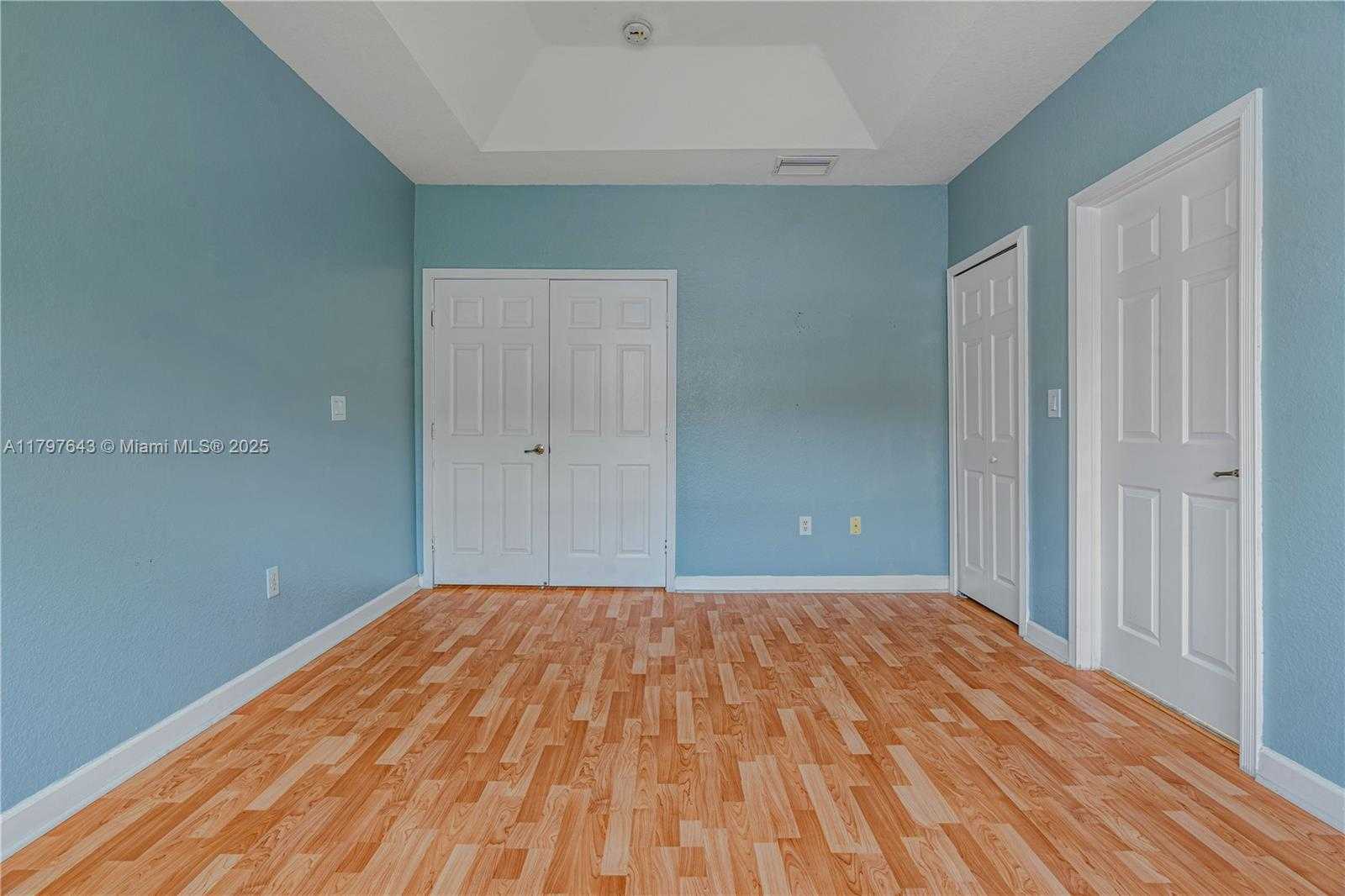 Small Image of 5460 NORTH WEST 107TH AVE #111, Doral Number 18