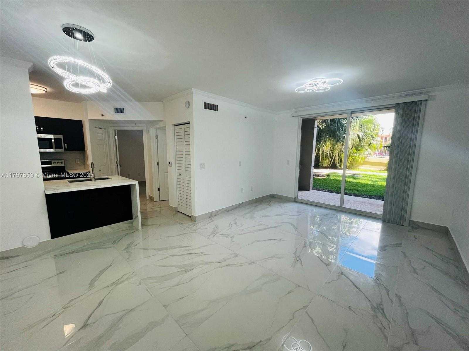 Small Image of 17150 NORTH BAY RD #2115, Sunny Isles Beach Number 11
