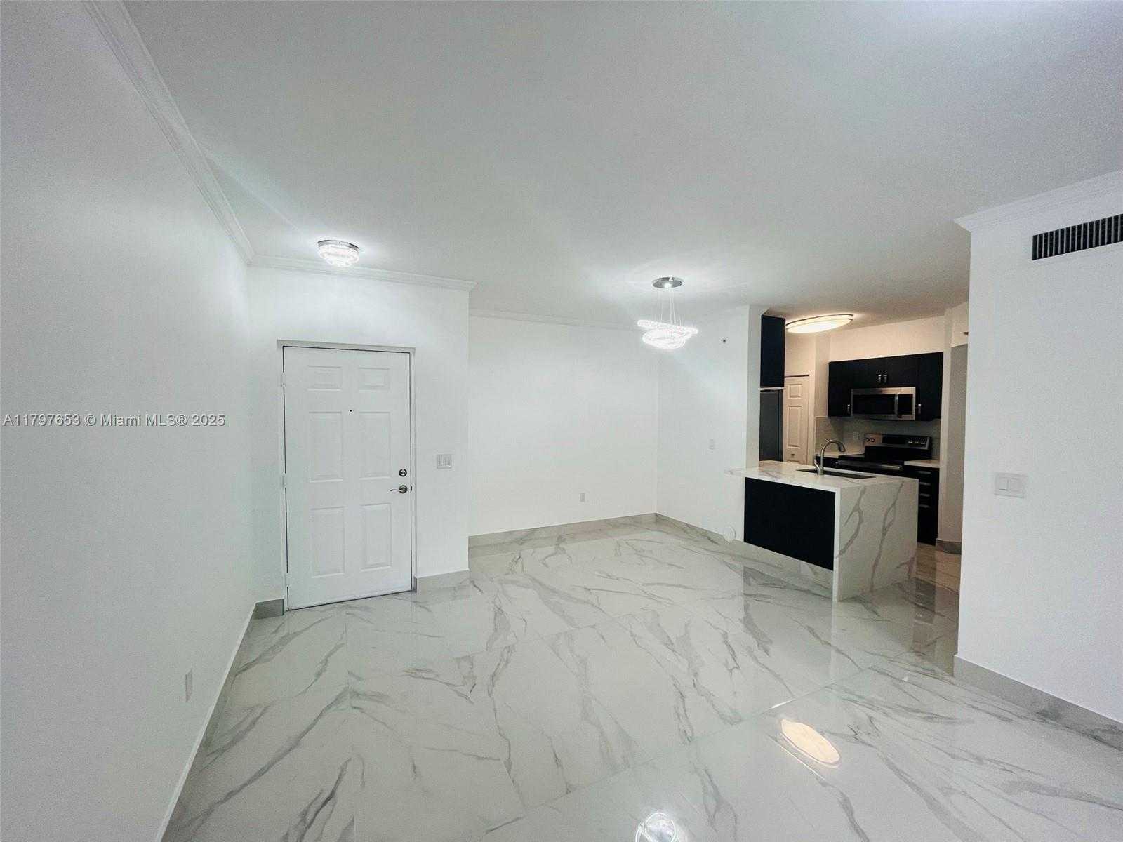 Small Image of 17150 NORTH BAY RD #2115, Sunny Isles Beach Number 13