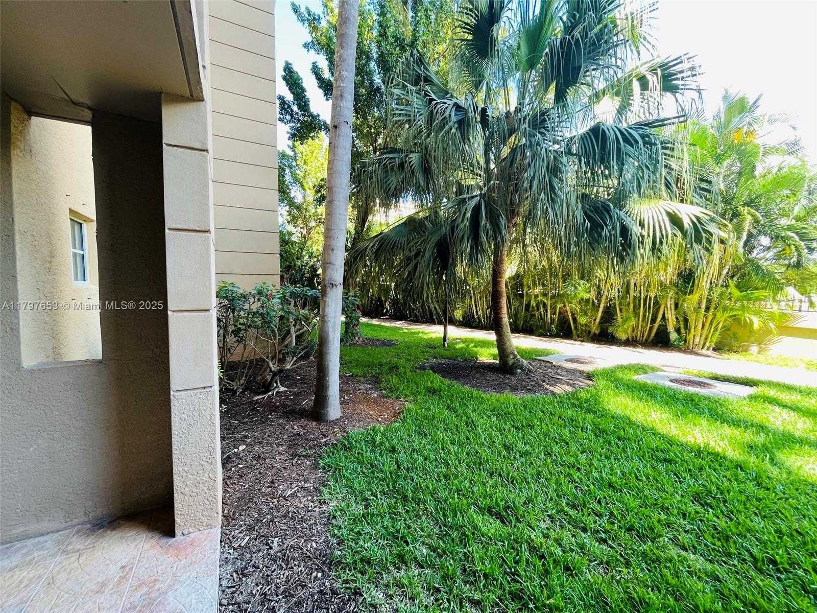 Small Image of 17150 NORTH BAY RD #2115, Sunny Isles Beach Number 30