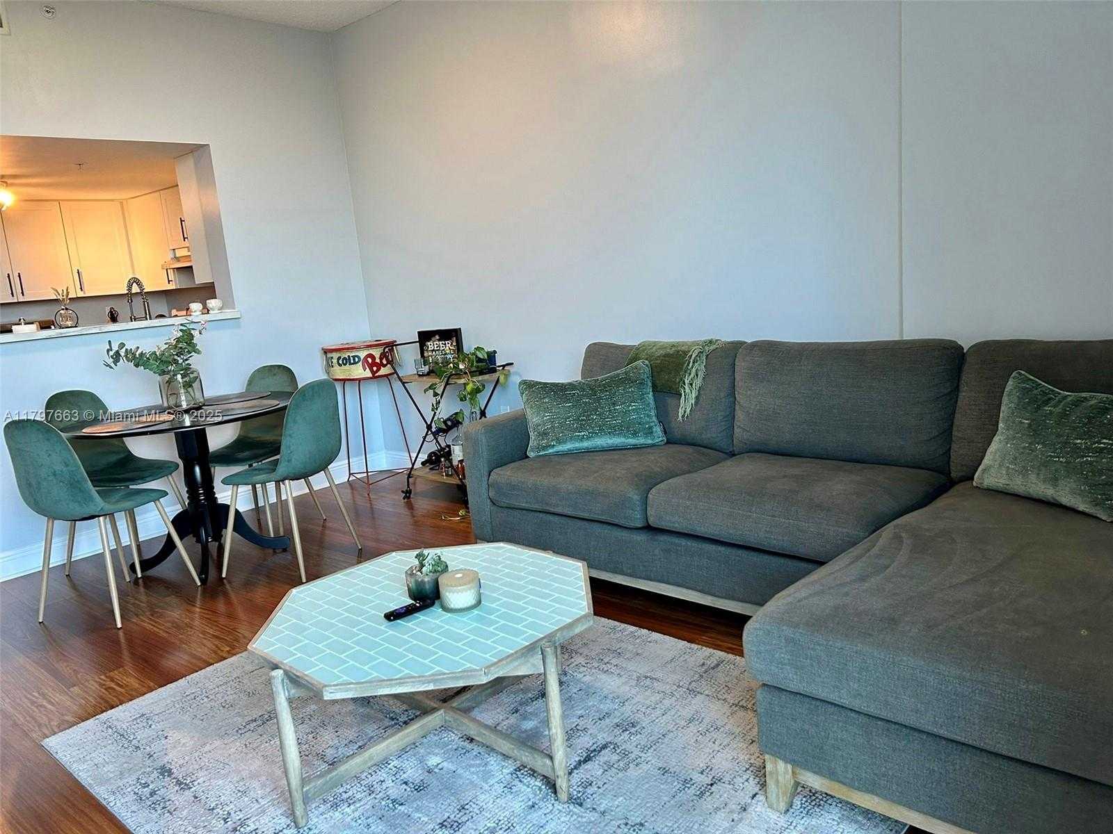 Small Image of 3000 CORAL WAY #407, Miami Number 17