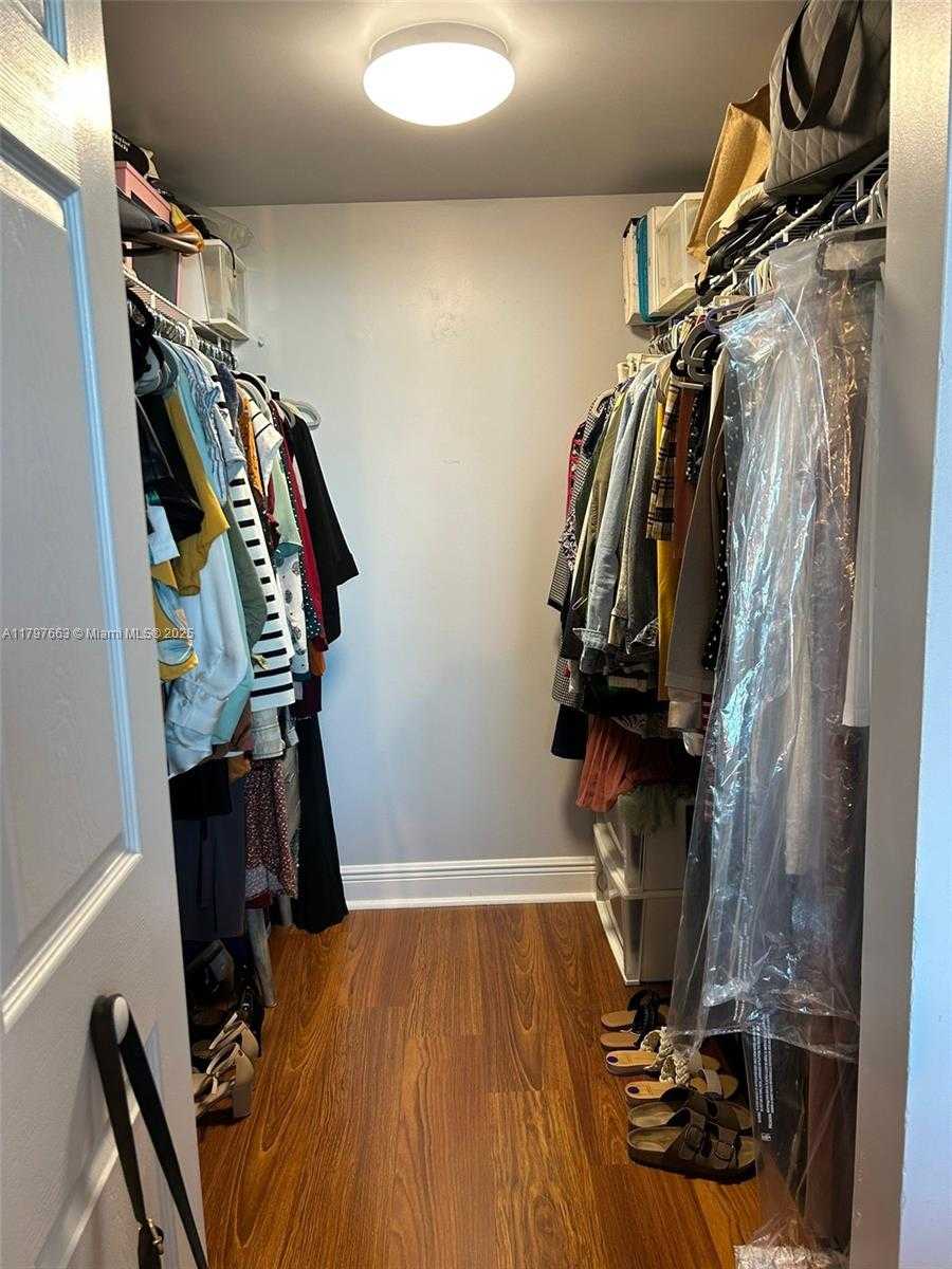 Small Image of 3000 CORAL WAY #407, Miami Number 24