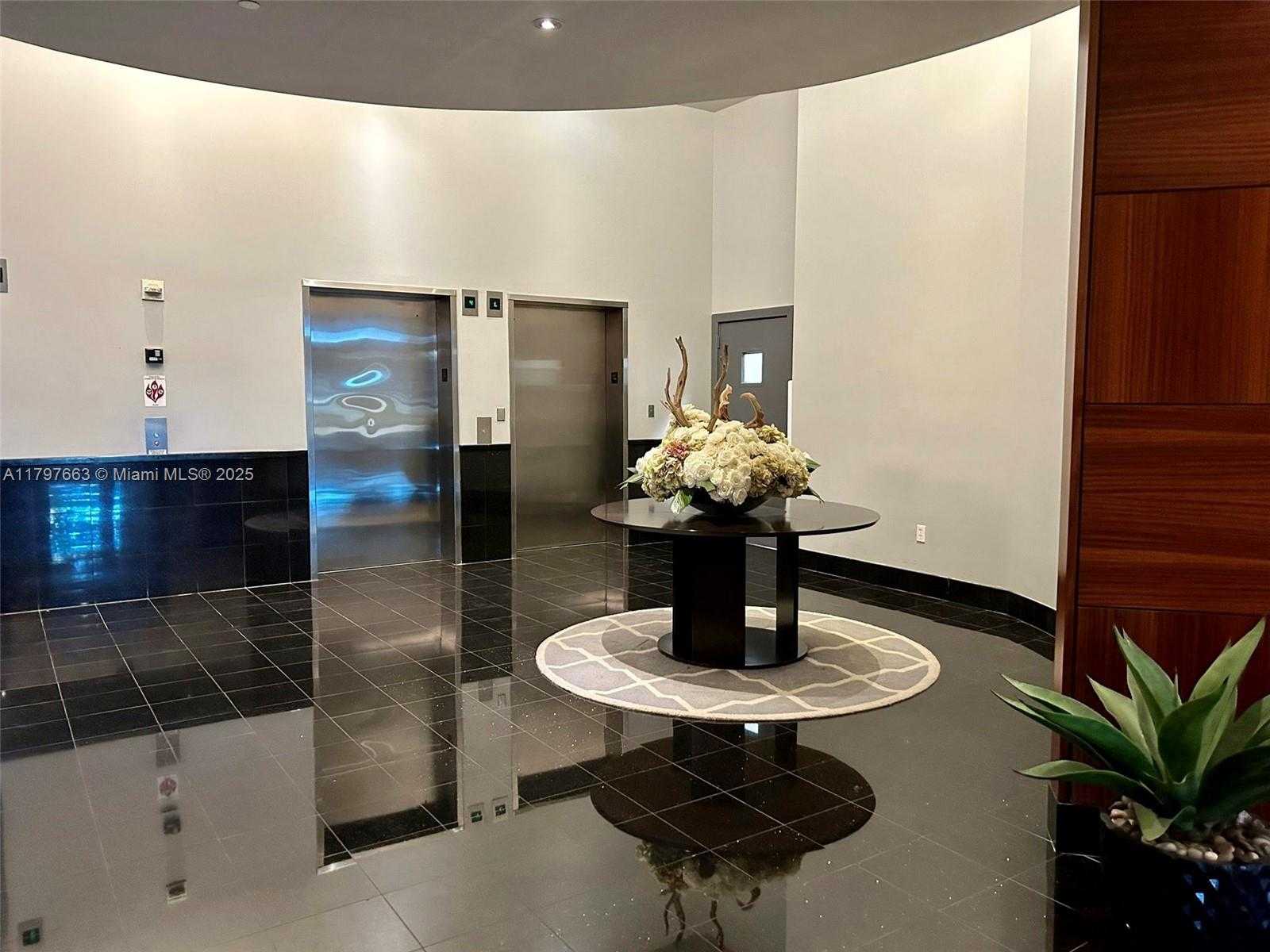 Small Image of 3000 CORAL WAY #407, Miami Number 4