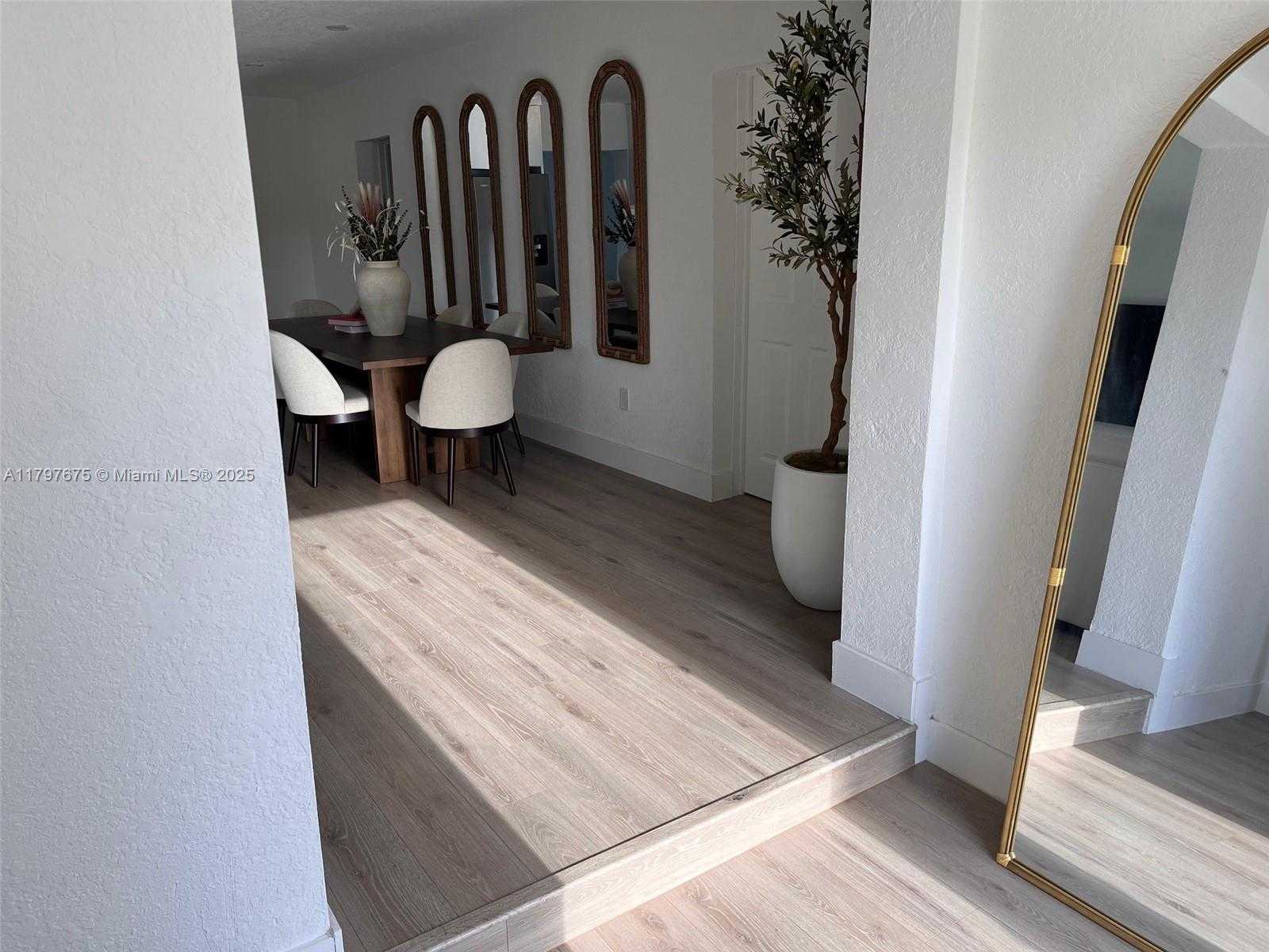 Small Image of 18361 NORTH EAST 20TH PL #18361, North Miami Beach Number 20