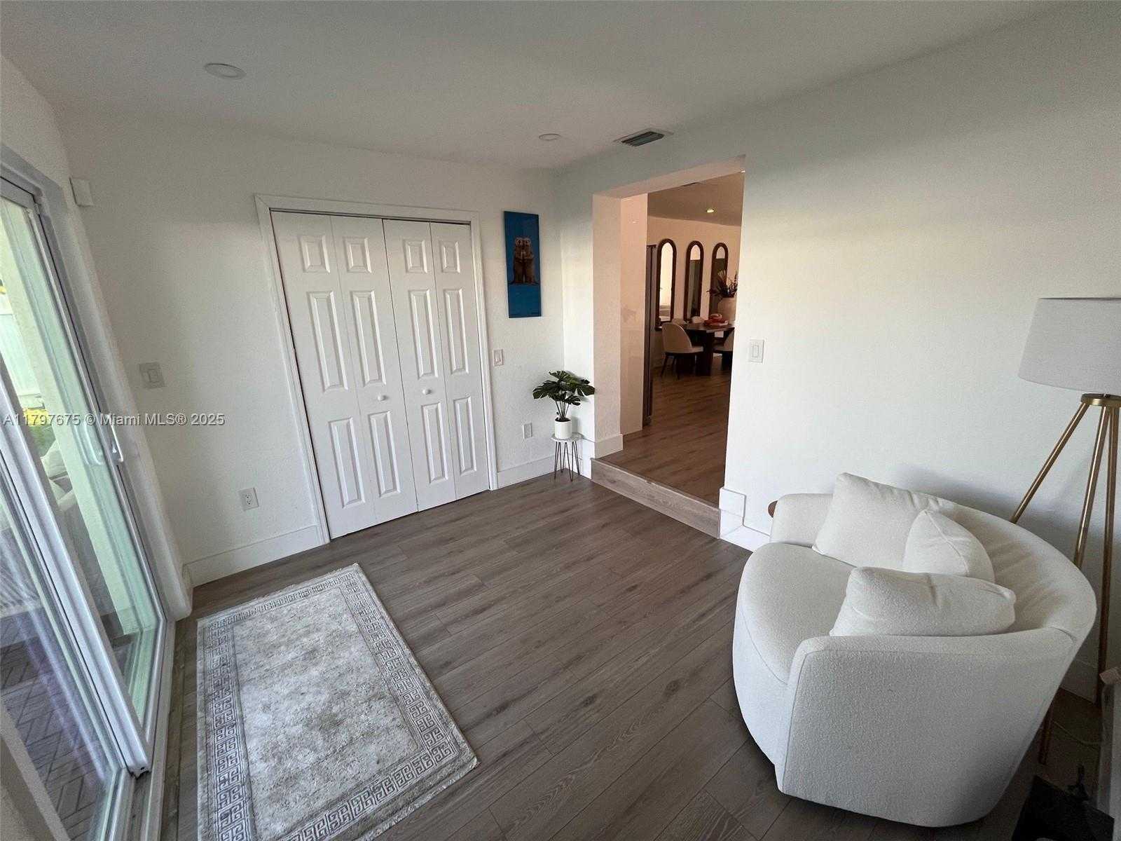Small Image of 18361 NORTH EAST 20TH PL #18361, North Miami Beach Number 39