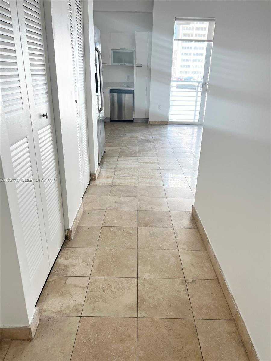 Small Image of 133 NORTH EAST 2 AV #710, Miami Number 8