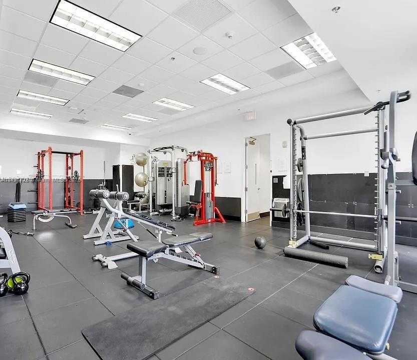 Small Image of 1200 BRICKELL BAY DR #3110, Miami Number 10