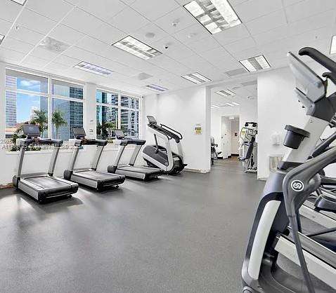 Small Image of 1200 BRICKELL BAY DR #3110, Miami Number 9