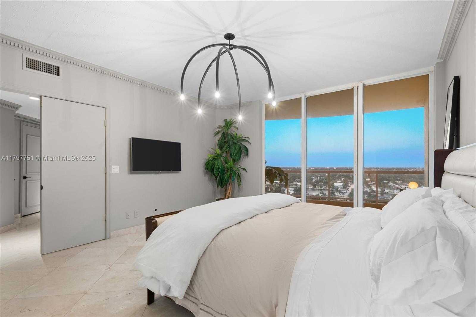 Small Image of 2100 NORTH OCEAN BLVD #18D, Fort Lauderdale Number 22