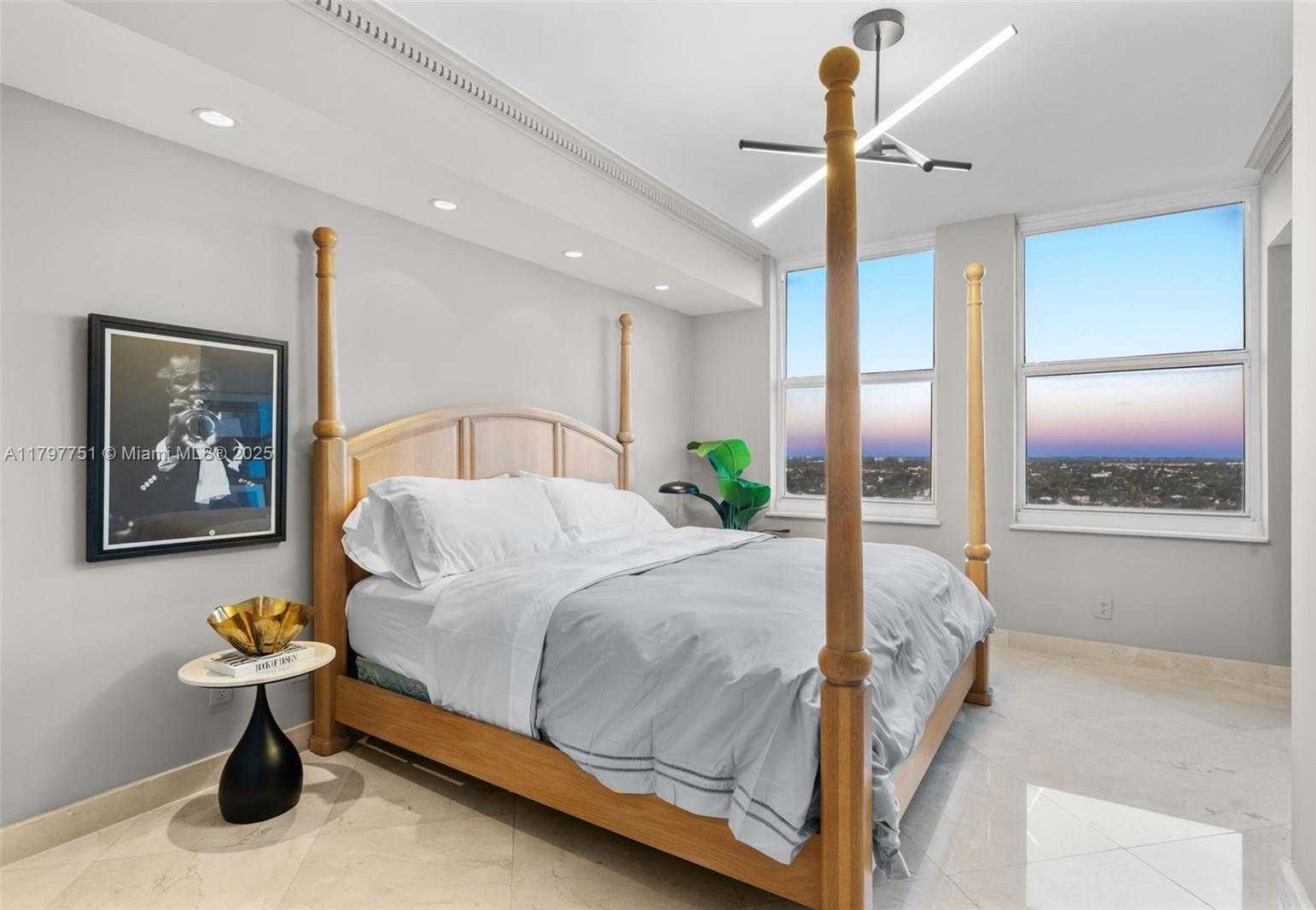 Small Image of 2100 NORTH OCEAN BLVD #18D, Fort Lauderdale Number 28