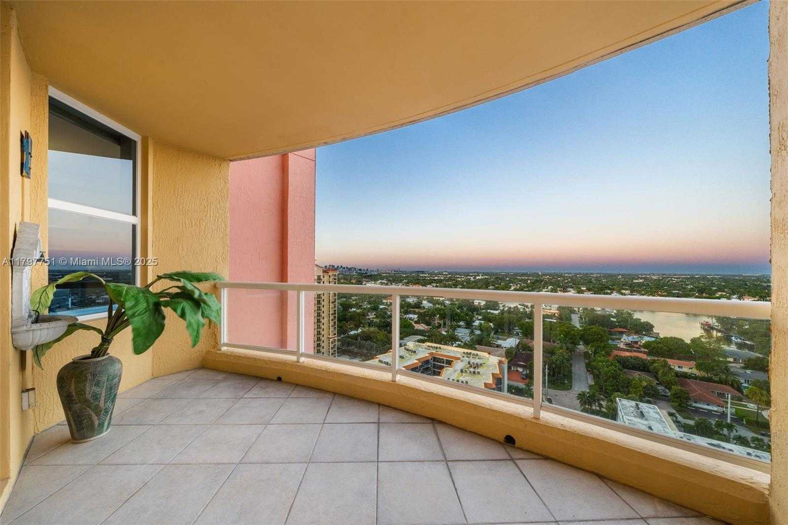 Small Image of 2100 NORTH OCEAN BLVD #18D, Fort Lauderdale Number 39