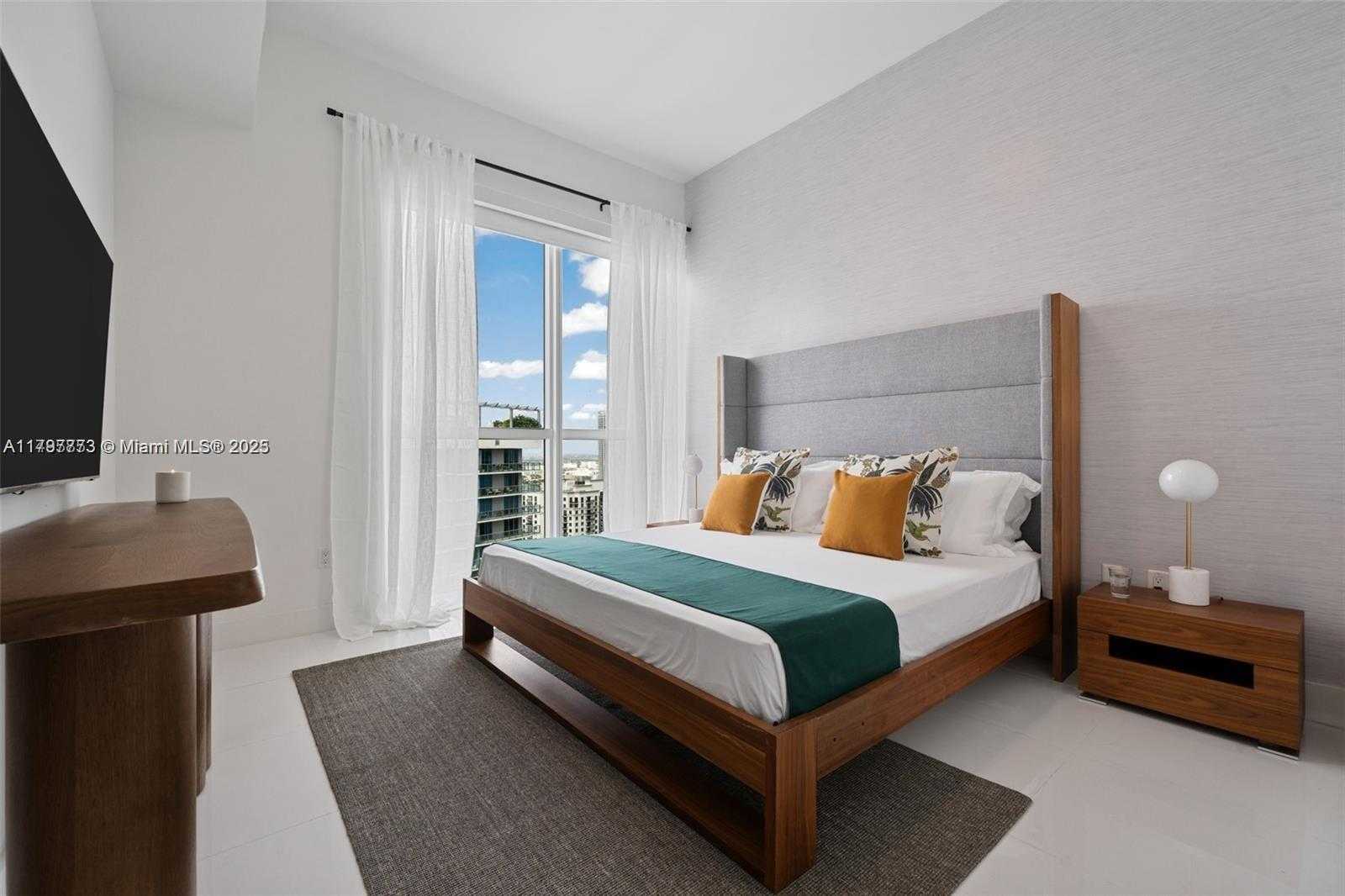 Small Image of 1080 BRICKELL AVE #4207, Miami Number 10